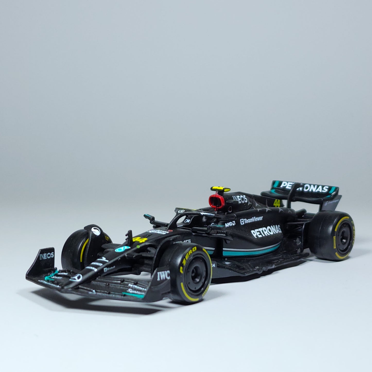 Mercedes W14 - #44 Lewis Hamilton